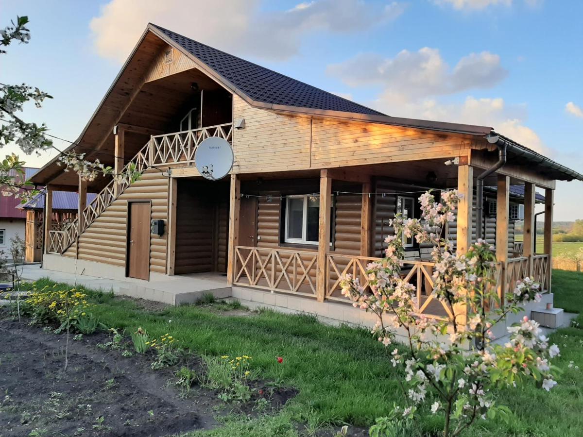 Гостьовий Дім На Герцена Guest Hous On Gertsena Hotel Novhorod-Siverskyi Ngoại thất bức ảnh
